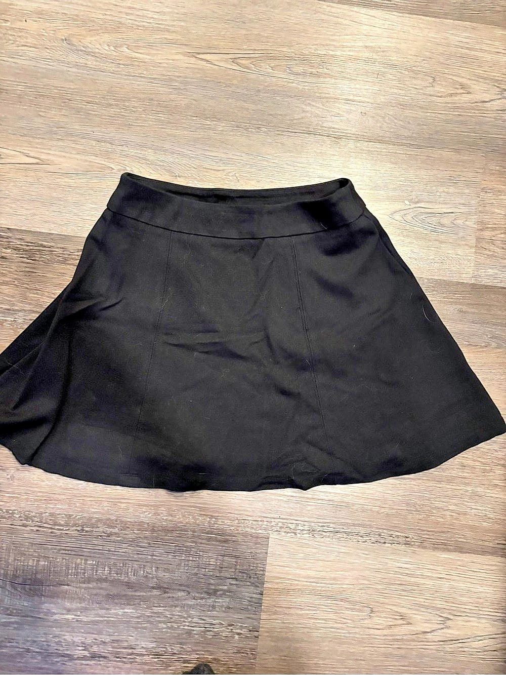 KELISSA & MARLEY Black A-Line Skirt Size Medium Like New